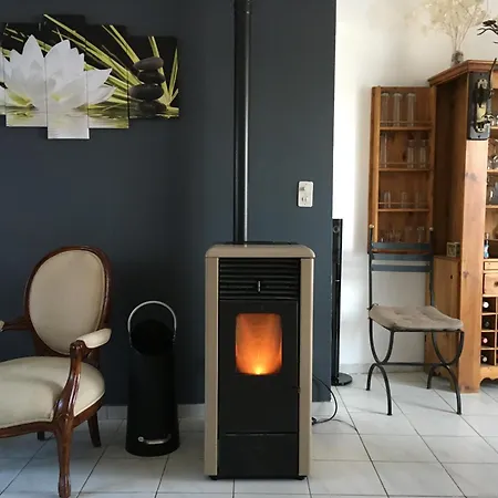 La Forgerole 住宿加早餐酒店 Faugères